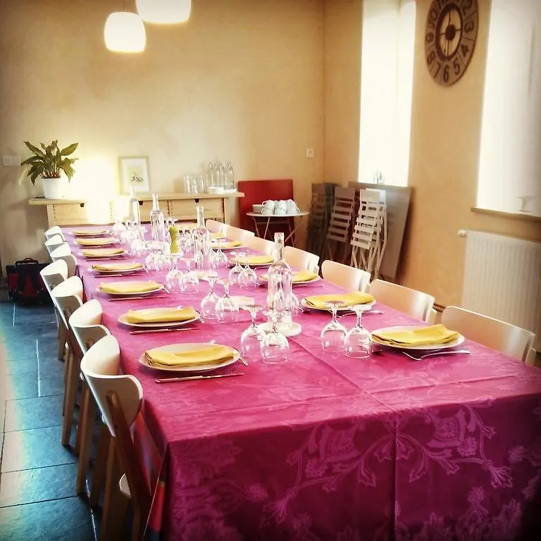 B&B Chez Camille Auberge Maison D'Hotes Bussy-Albieux 0*,